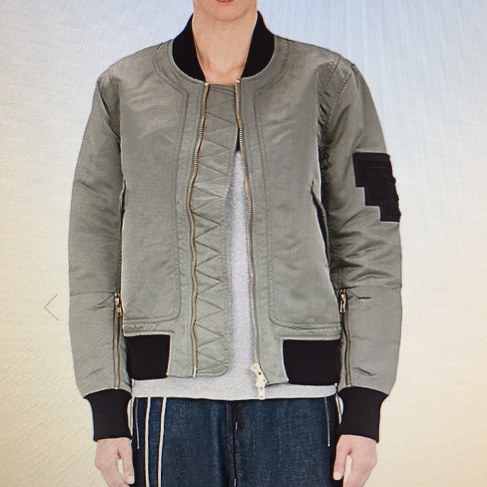 Tim Coppens - image 7